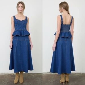 2 pieces Moon River denim top and A-line Full skirt NOWT